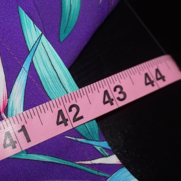 Vintage 70s Hawaiian Floral Wrap Dress - Picture 5 of 5